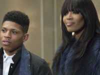 �������