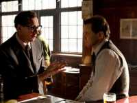 ����� ����