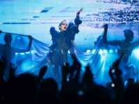 ���� ����