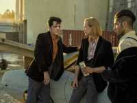 ��������