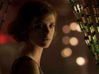 �������-������