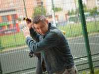 �������