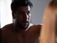 �������