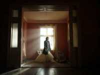 �������