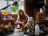 ���� � ���