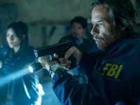 �������