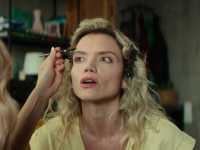 ����� ����