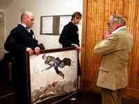 ������-�������