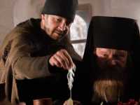 ����� � ���