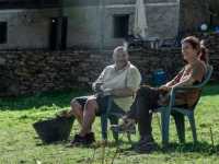 �������