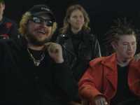 ��� �������