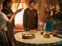 ����� ���