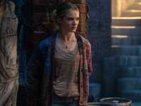 �������